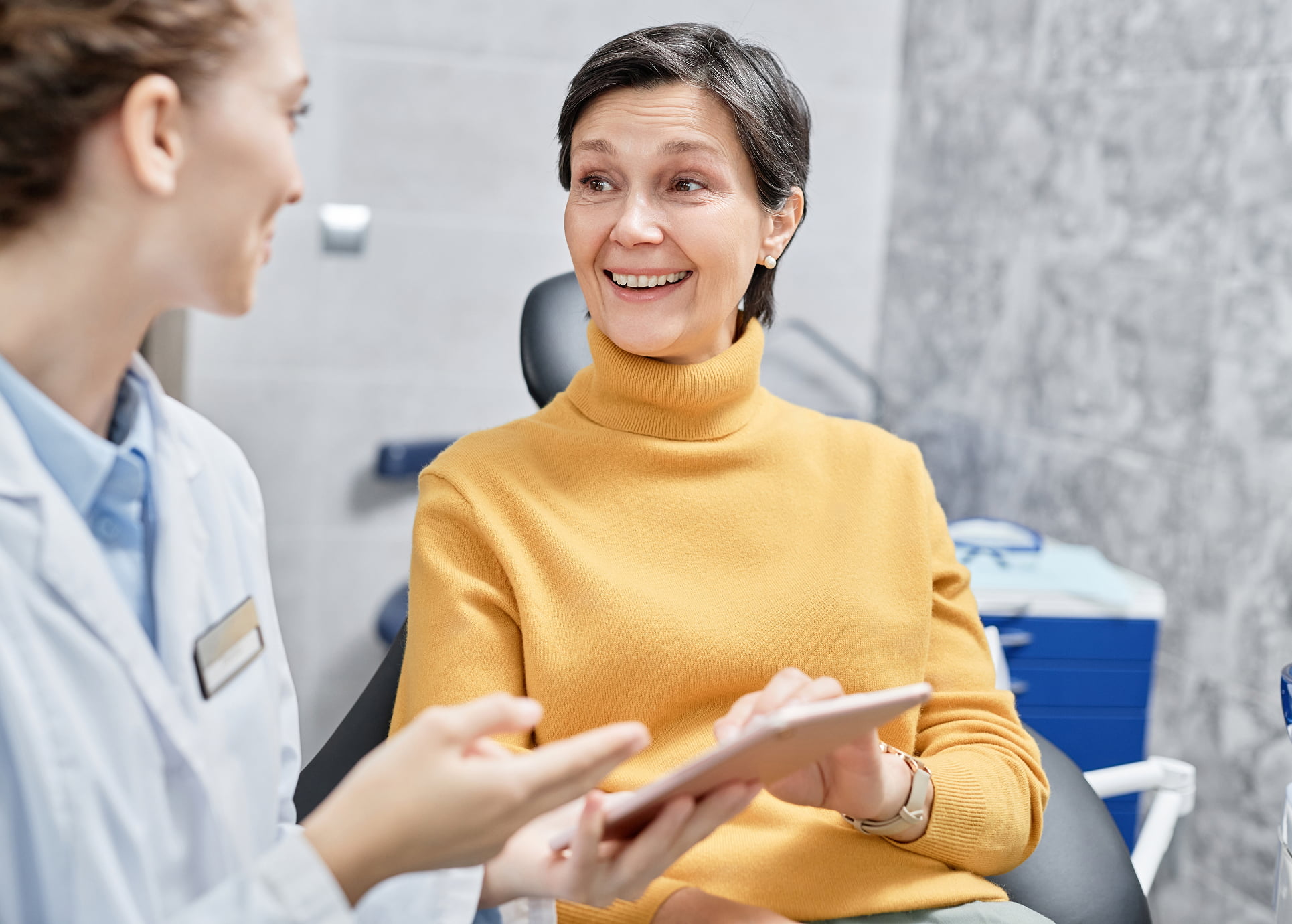 3D imaging for precise dental implant planning